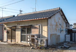 老朽化した物件