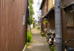 路地裏物件